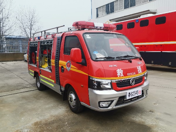 東風途逸水霧消防車